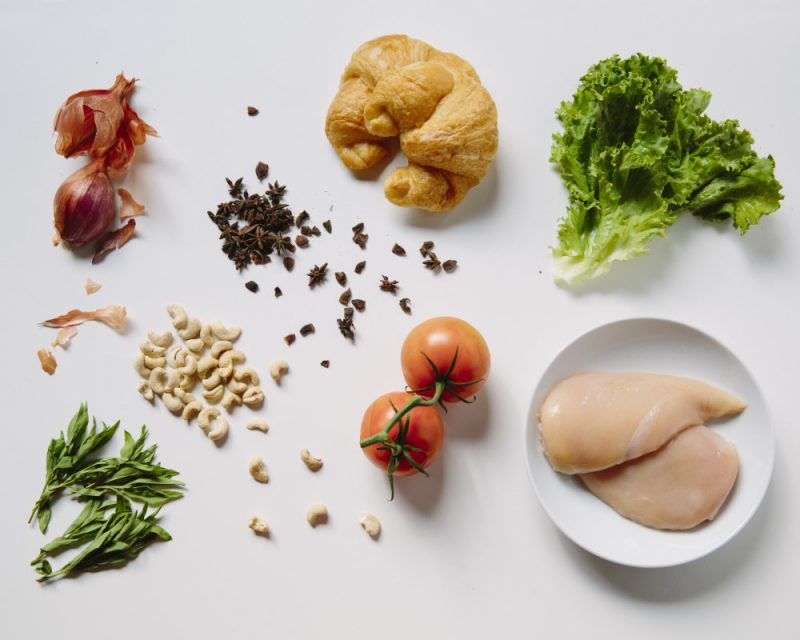 2 (8oz) Free Range Chicken Breast Boneless Skinless Split-192