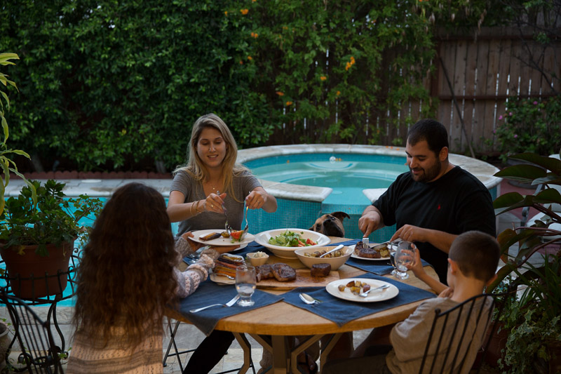 (18 pcs) Family Dinner-0